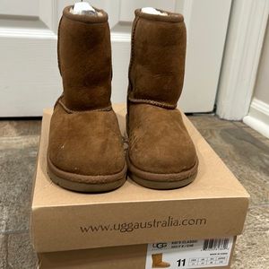 Uggs - size 11.  Review pictures for wear.